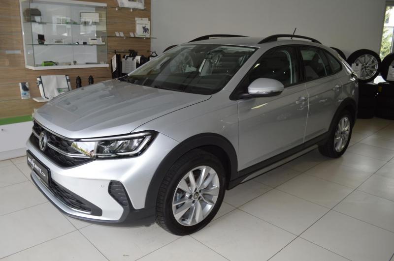 VW Taigo 1.0 l TSI Life ACC LED Carplay PDC Klima